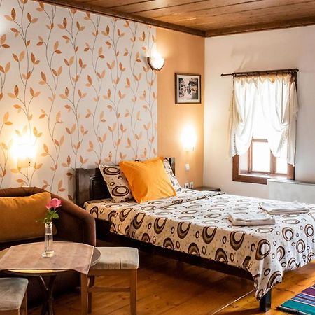 טריאבנה Kazasovata Guest House מראה חיצוני תמונה