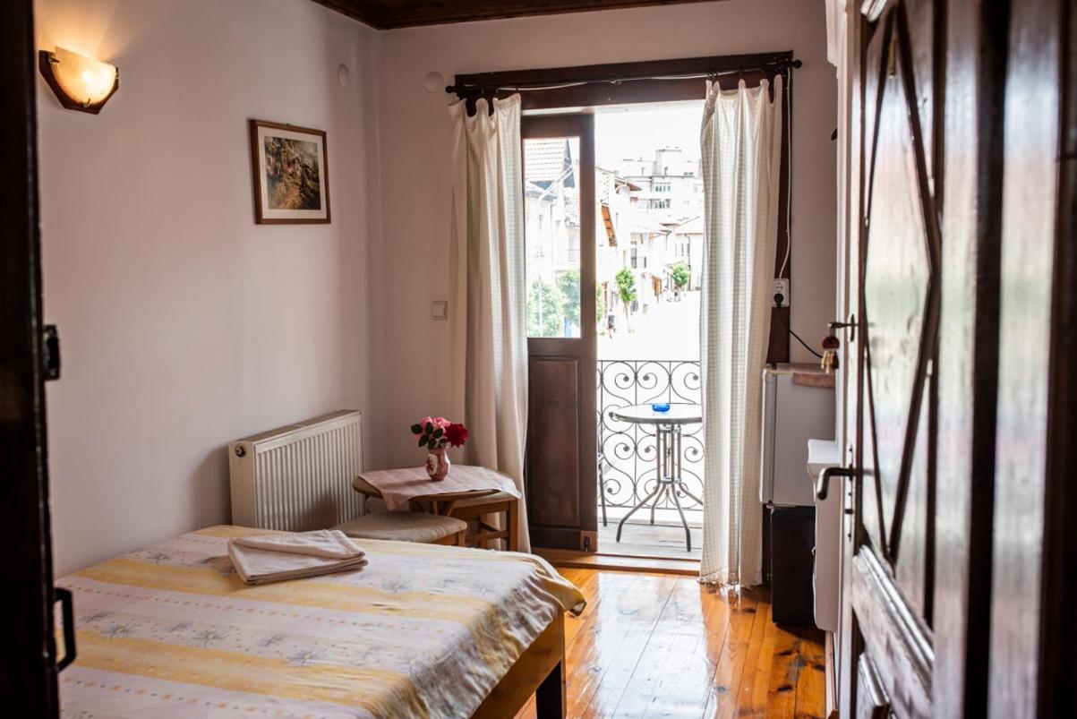 טריאבנה Kazasovata Guest House מראה חיצוני תמונה