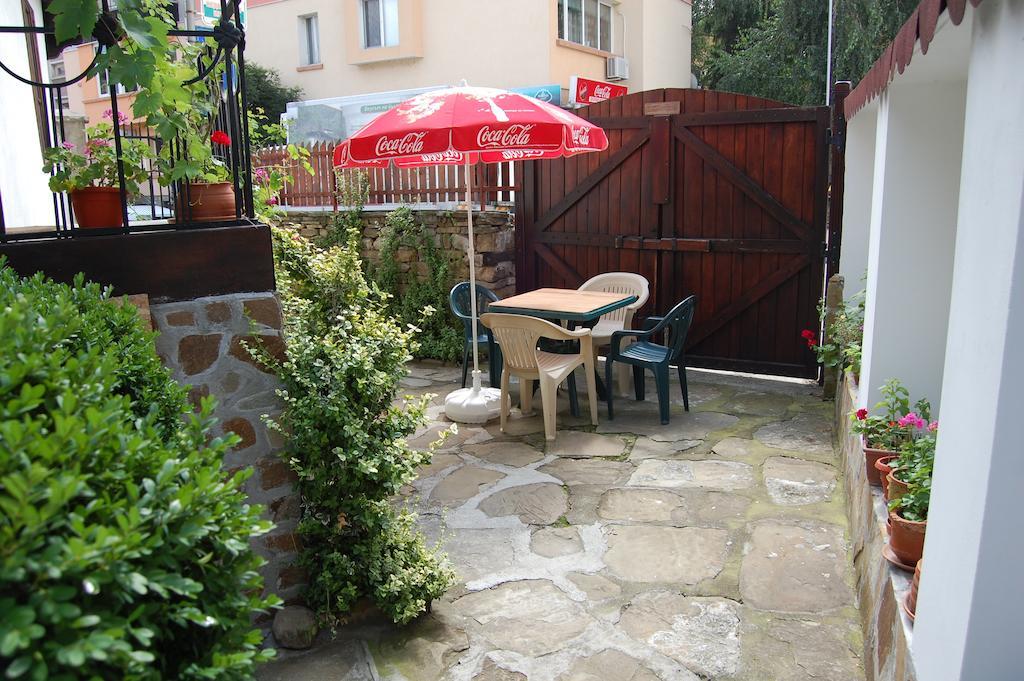 טריאבנה Kazasovata Guest House חדר תמונה