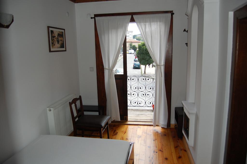 טריאבנה Kazasovata Guest House חדר תמונה