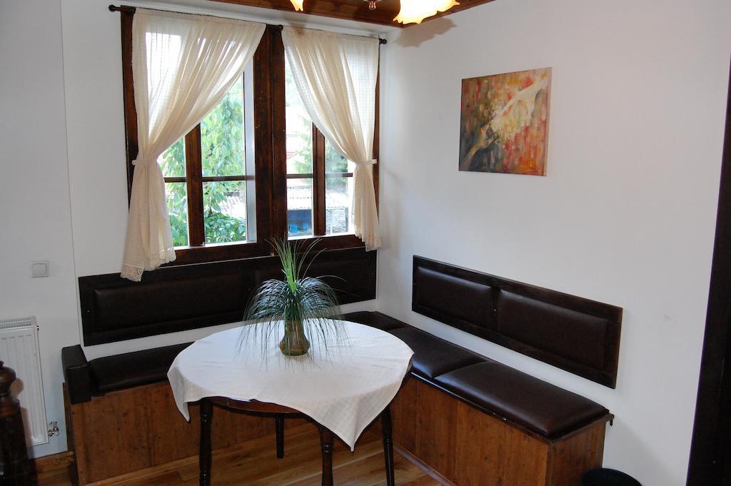טריאבנה Kazasovata Guest House חדר תמונה